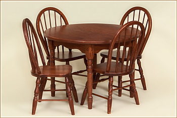 Oak Round Childs Table Set with 4 Chairs